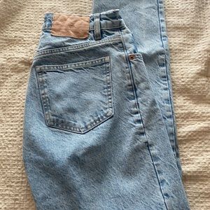 Zara mom jeans high rise size 2